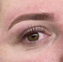 Airbrush brows